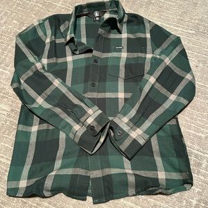 Volcom kids shirt